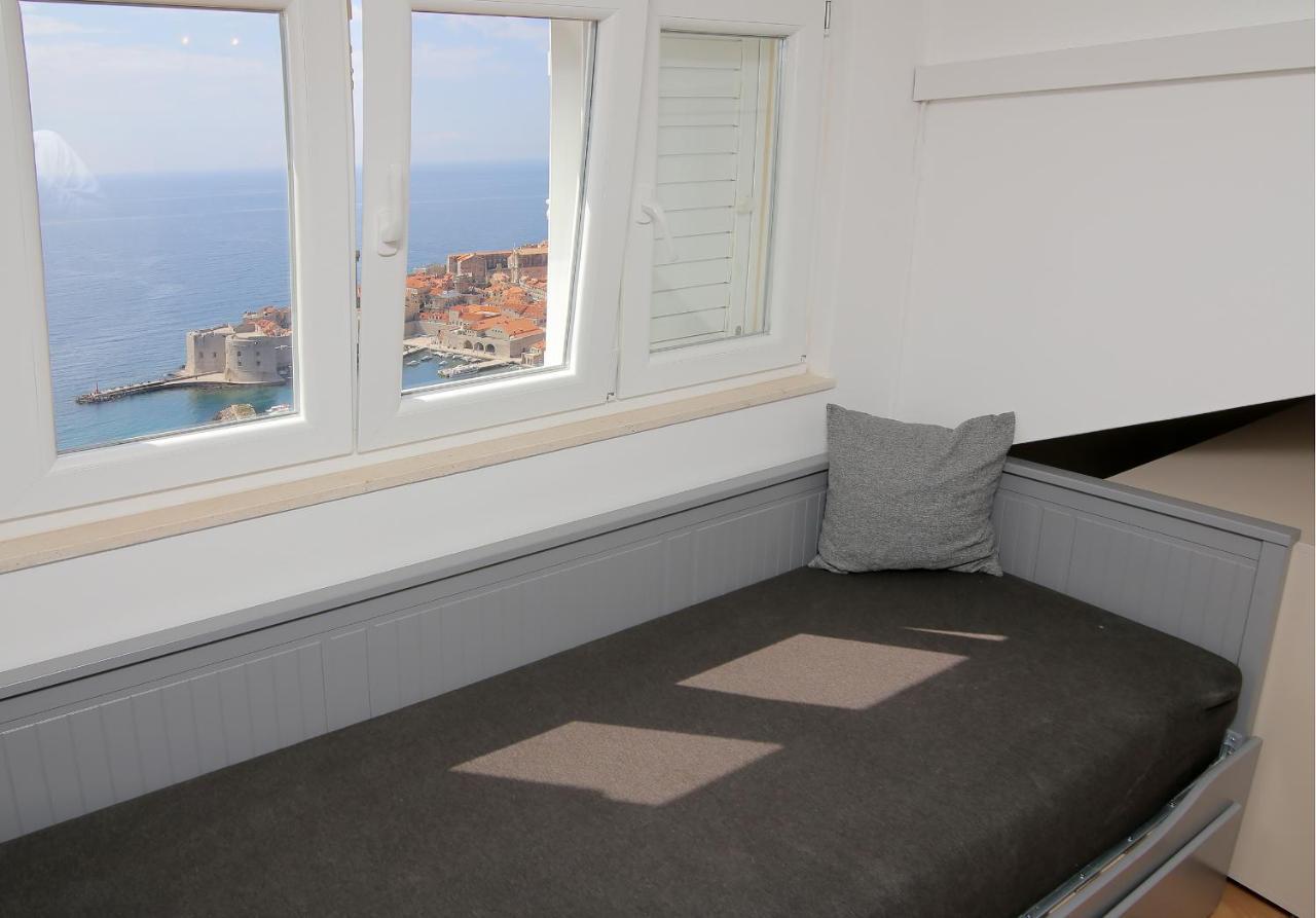 Spacious 2 Bedroom Apt Luxeview- Oldtownview, 10Min To Town Ντουμπρόβνικ Εξωτερικό φωτογραφία