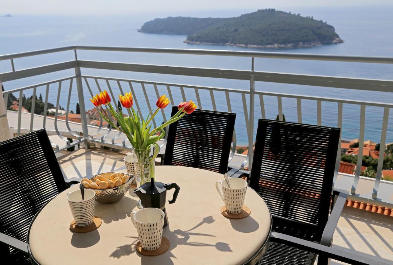 Spacious 2 Bedroom Apt Luxeview- Oldtownview, 10Min To Town Ντουμπρόβνικ Εξωτερικό φωτογραφία