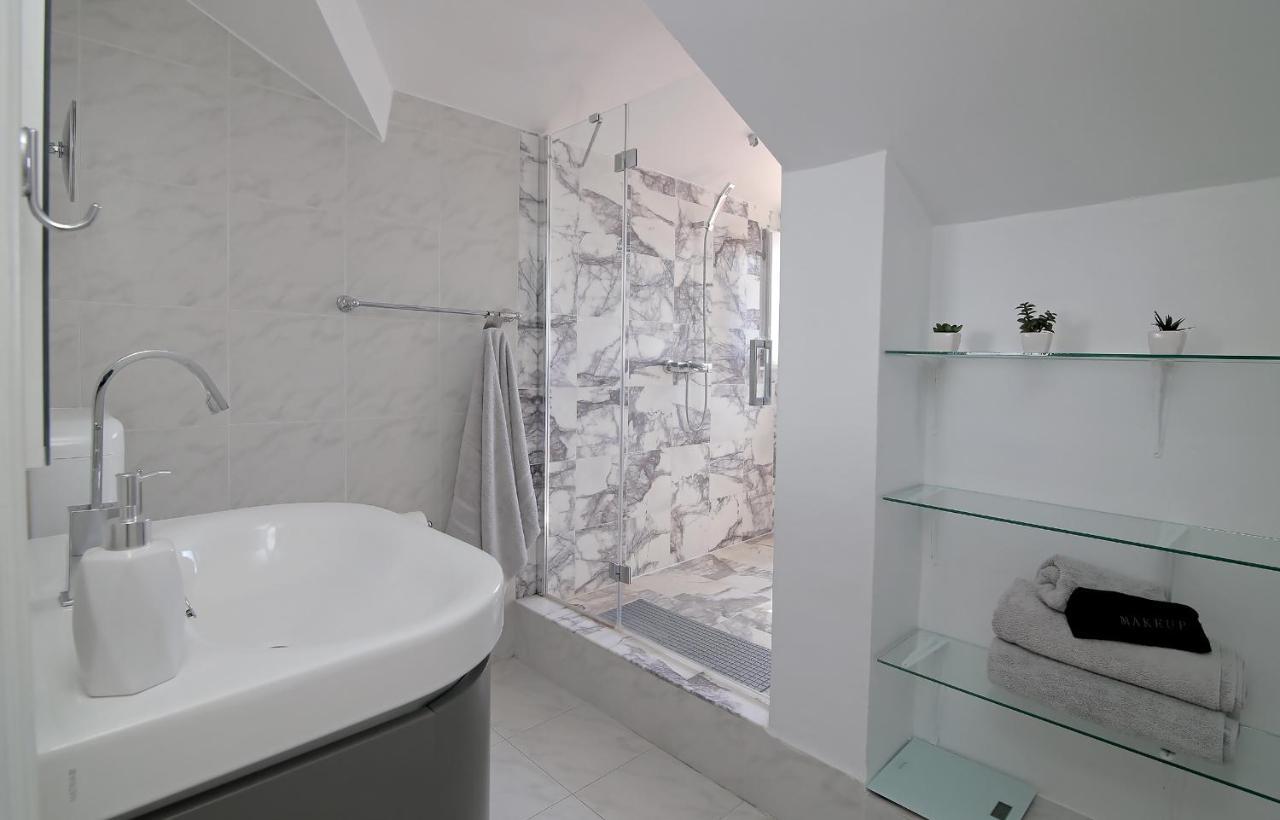 Spacious 2 Bedroom Apt Luxeview- Oldtownview, 10Min To Town Ντουμπρόβνικ Εξωτερικό φωτογραφία