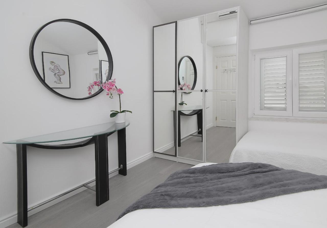 Spacious 2 Bedroom Apt Luxeview- Oldtownview, 10Min To Town Ντουμπρόβνικ Εξωτερικό φωτογραφία