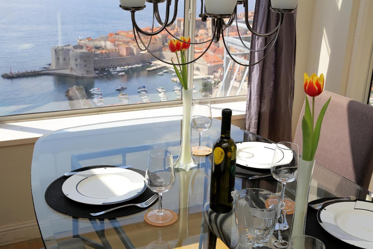 Spacious 2 Bedroom Apt Luxeview- Oldtownview, 10Min To Town Ντουμπρόβνικ Εξωτερικό φωτογραφία